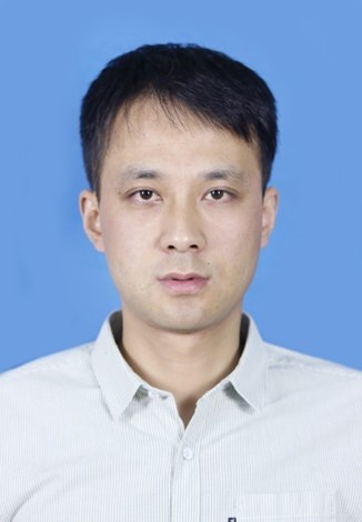 李建龙